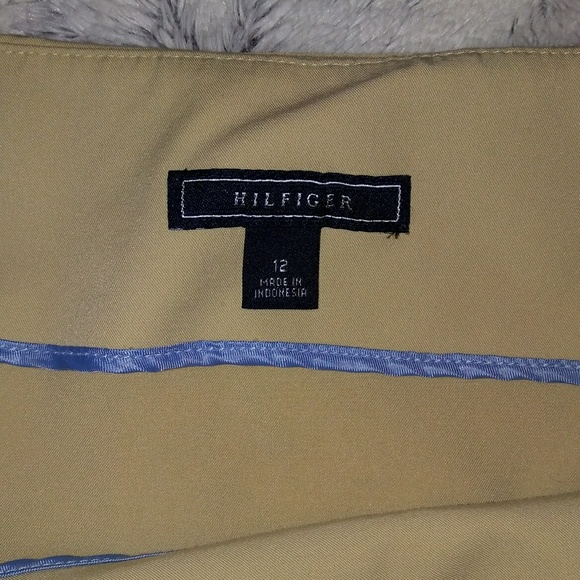 Tommy Hilfiger wrap skirt - Picture 2 of 4